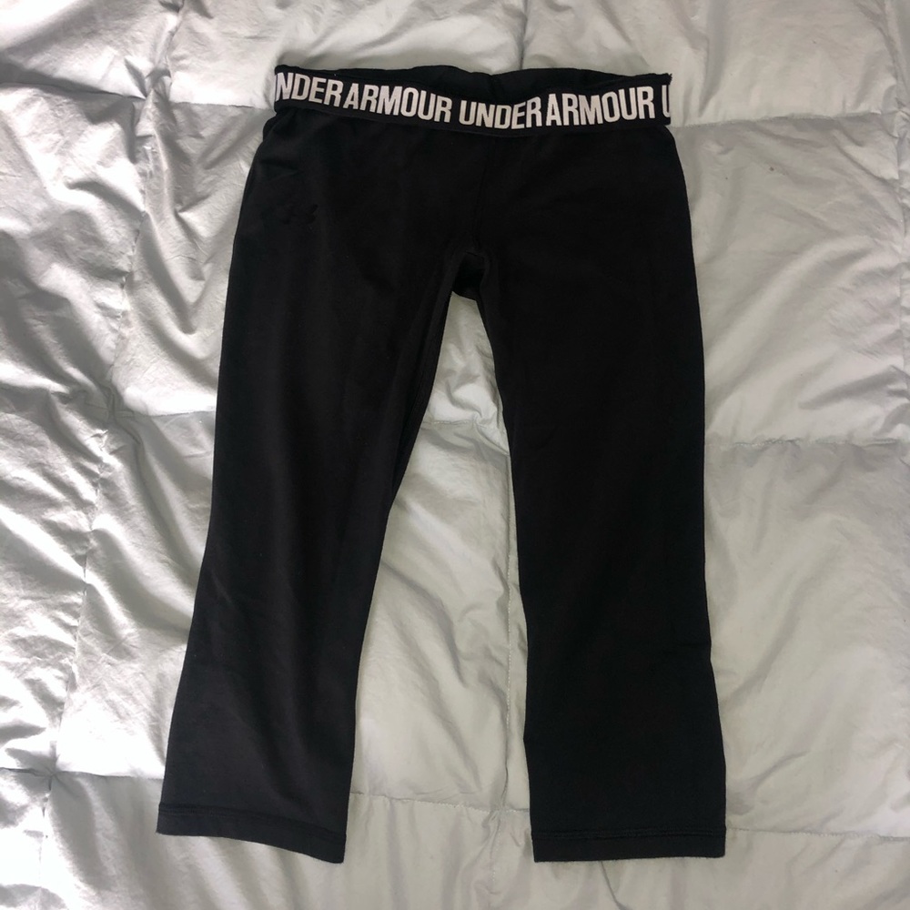 Women’s Under Armour crop leggings